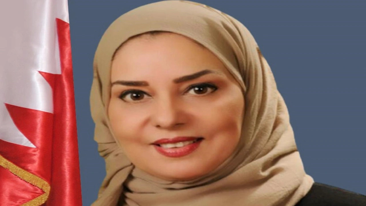 تهاني سفيرة البحرين لمصر بمناسبة ذكرى ثورة يوليو المجيدة